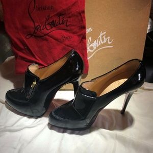 Christian Louboutin Beautiful Black Patent Booties